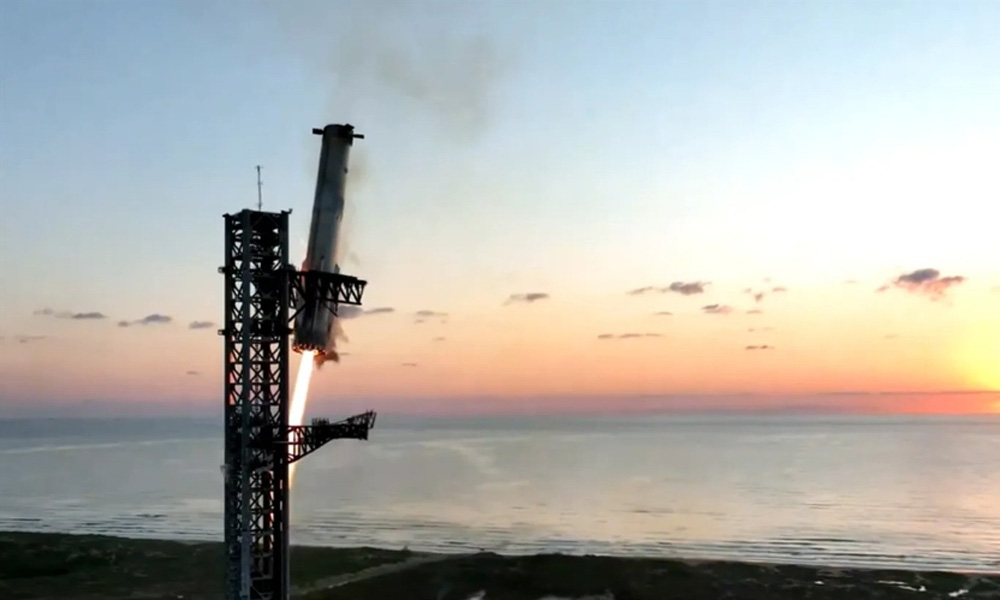 SpaceX, Tekrar Kullanılabilir Roketiyle Yeni Bir Döneme Adım Attı