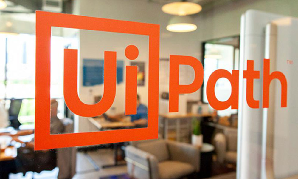 UiPath Sağlık Sektörü İçin Agentic AI Çözümleri Tanıttı