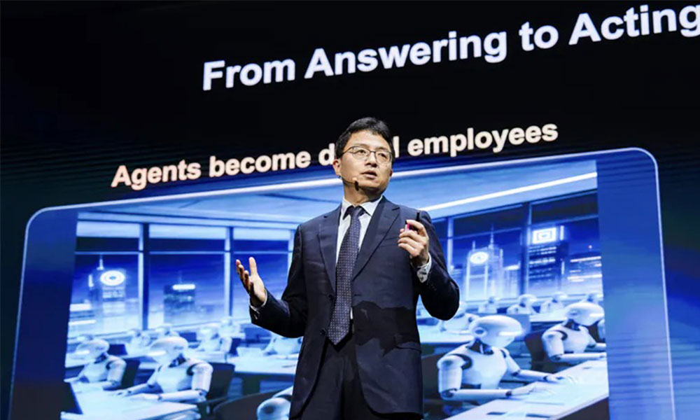 Huawei şirketler için uçtan uca yapay zeka altyapısını tanıttı